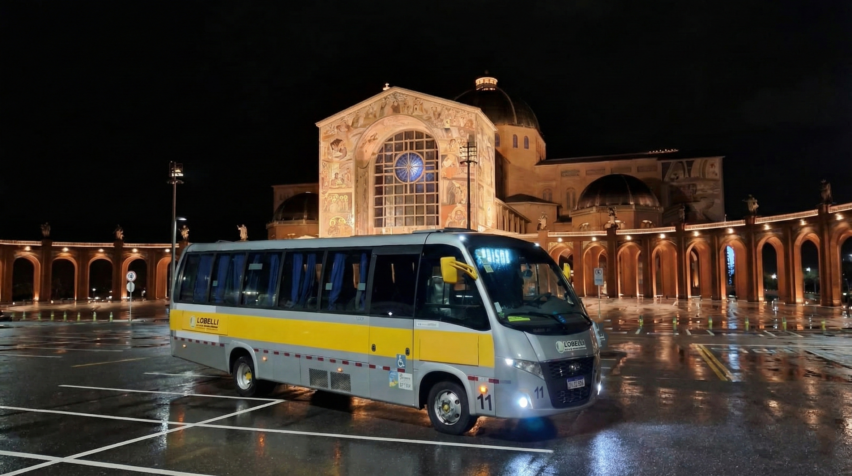 Lobelli Locações e Turismo - Seu transporte de confiança